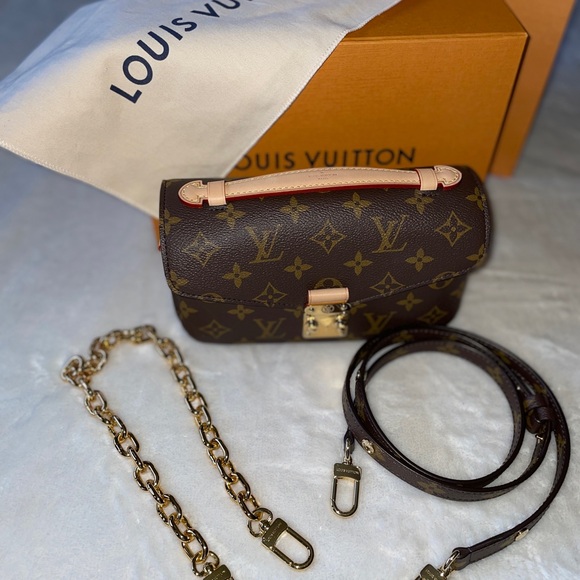 Louis Vuitton East West Pochette Metis - Picture 13 of 13